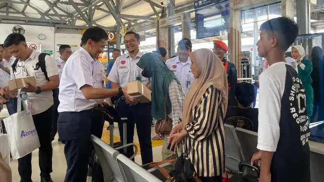 Direktur Utama KAI Bobby Rasyidin