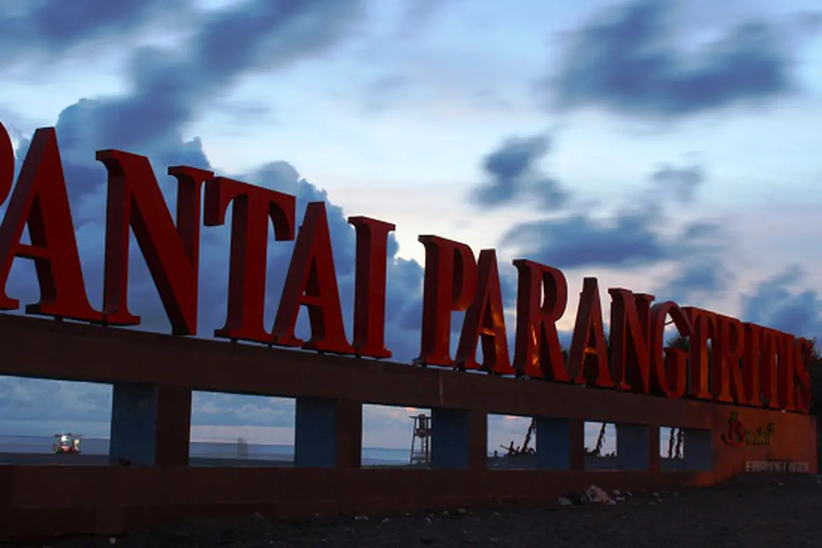Pantai parangtritis