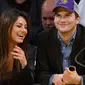 Ashton Kutcher dan Mila Kunis benar-benar melakoni naskah film dalam kehidupan nyata. 