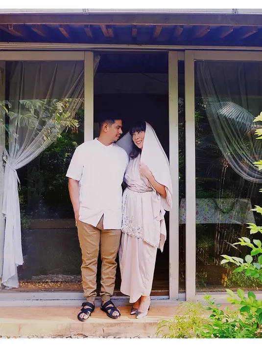 Chacha Frederica dan Fitri Tropica