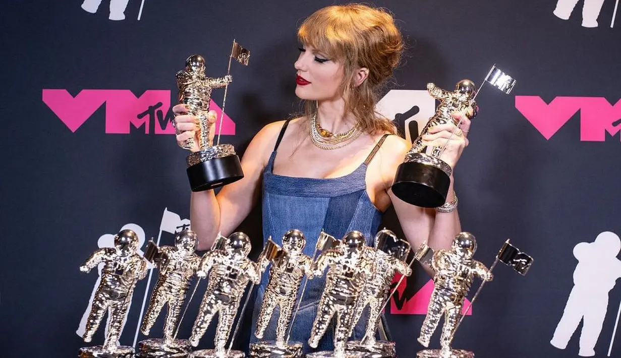 Kehadiran Taylor Swift di afterparty ini setelah ia memenangkan 9 dari 11 nominasi MTV VMA 2023, termasuk Video of the Year. [Foto: Instagram]