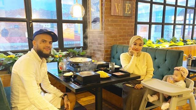 Jadi Papa Muda, Ini 6 Potret Terbaru Diego Michiels Mantan Nikita Willy