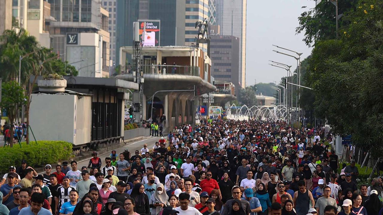 FOTO: CFD Jakarta Kembali Bergairah, Warga Sesalkan Aksi Demonstrasi Anarkis
