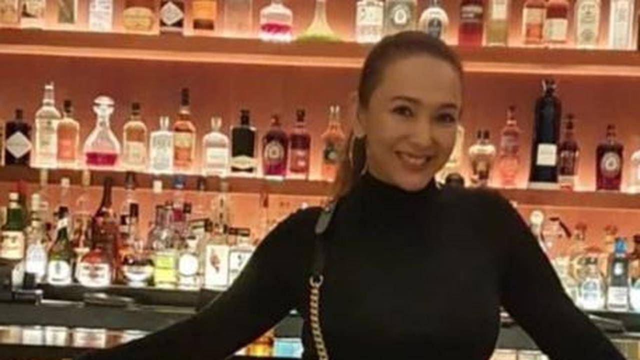 Dalam sinteron itu, Kiki berperan sebagai hantu cantik penunggu jemabatan Ancol.&nbsp;<br>
