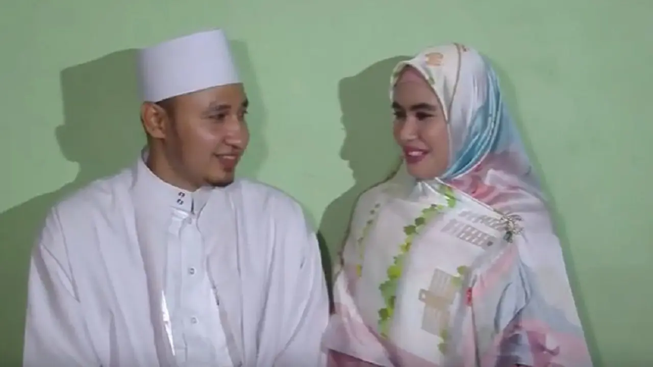 Kartika Putri dan Habib Usman bin Yahya