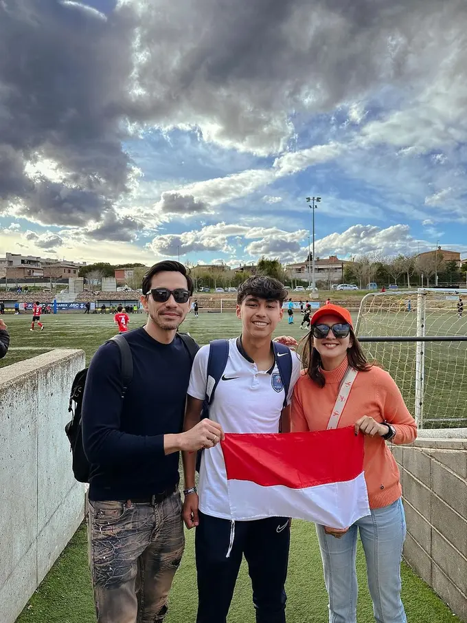 Potret Diego Andres Putra Darius Sinathrya dan Donna Agnesia yang Dipanggil Seleksi Timnas Indonesia U-16, Enyam Pendidikan di PSG Academy