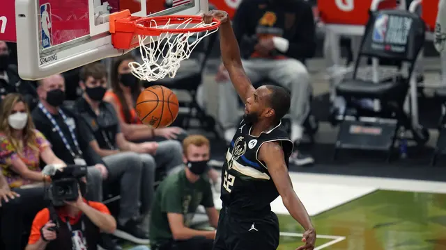 Khris Middleton - Milwaukee Bucks - NBA