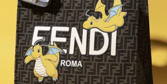Tahun ini, Silvia Venturini Fendi dan Kim Jones berkolaborasi dengan label street wear Fragment’s Hiroshi Fujiwara dan The Pokémon Company. [Foto: Fendi.dok]