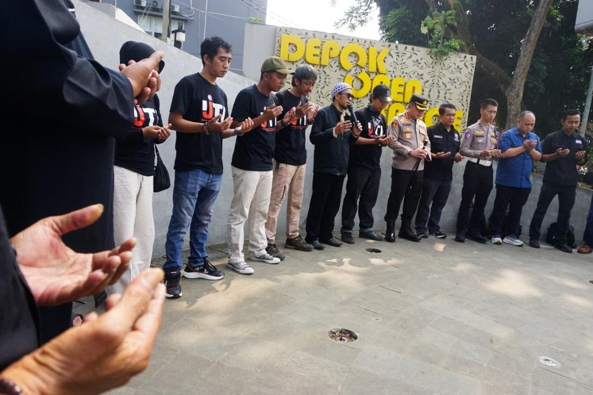 Harapan di Balik Doa untuk Lima Jurnalis