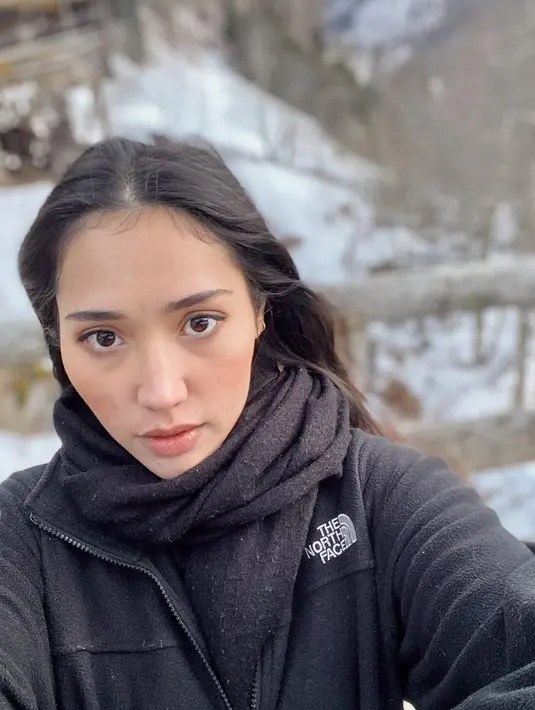 <p>Visi misi utama Laksmi Shari De Neefe Suardana mengikuti ajang Puteri Indonesia 2022 ini adalah untuk bisa memberikan edukasi, serta memberdayakan keluarga, khususnya kaum perempuan. Foto: Instagram.</p>