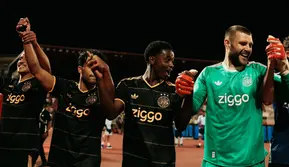 Debut Eropa Maarten Paes Ditandai Kemenangan 4-1