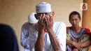 Seorang santri dengan gangguan jiwa berdoa usai melaksanakan salat ashar di Pondok Pesantren Daarut Tasbih. (Liputan6.com/Angga Yuniar)