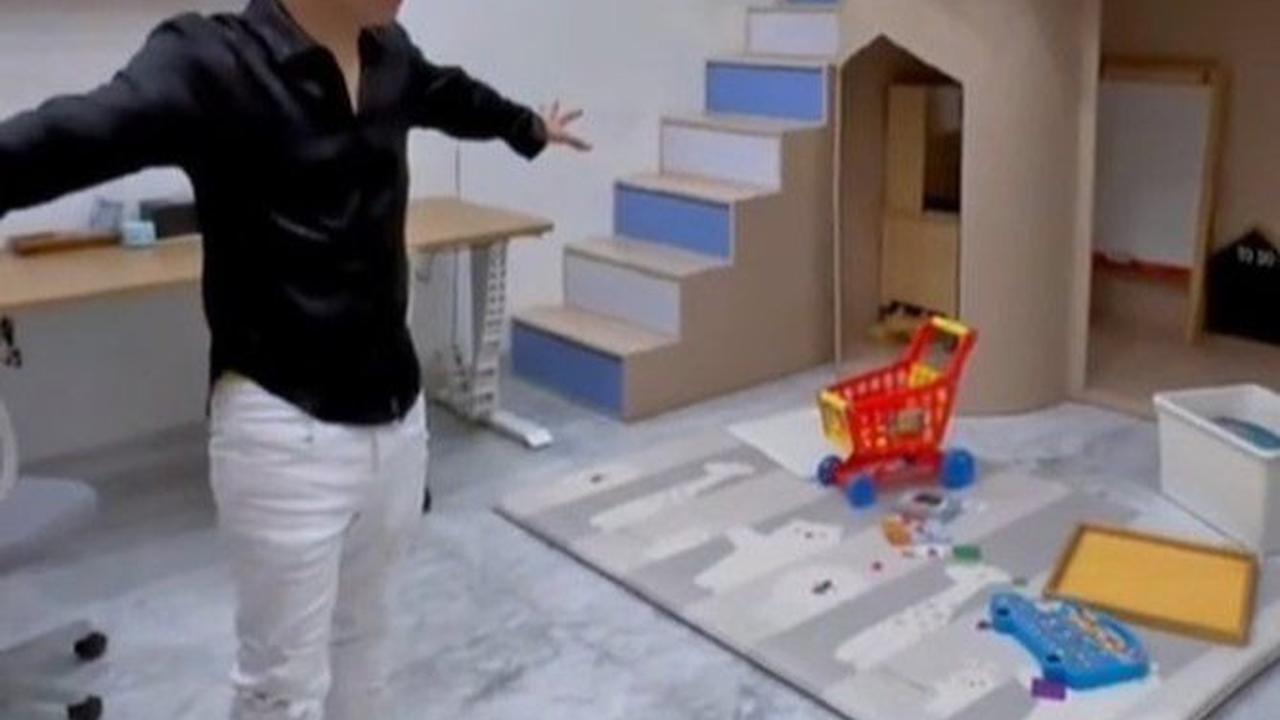 Saking besar dan luasnya, netizen menyebut bahwa rumah mewah ini bisa membuat penghuninya tersesat.