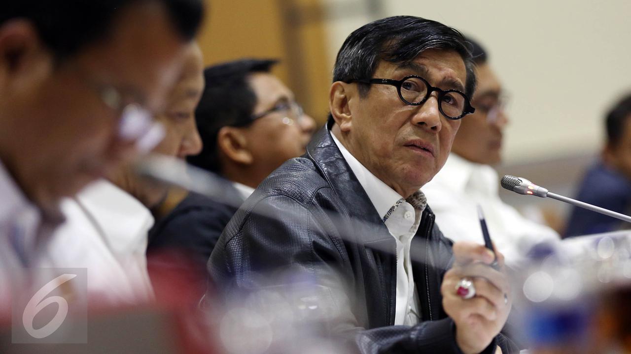 20160907-Komisi III Rapat Kerja Bersama Menkumham Yasonna Laoly-Jakarta