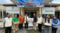 PT Kalbe Farma Tbk (Kalbe) berkolaborasi dengan Ikatan Pekerja Sosial Masyarakat (IPSM) Nasional bergerak menyalurkan bantuan bagi korban bencana gempa Sumedang.