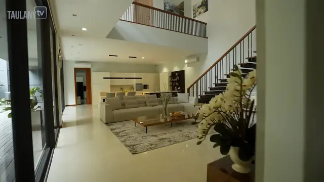 Rumah Boy William saat Dikunjungi Andre Taulany (credit: https://www.youtube.com/@taulany_tv).