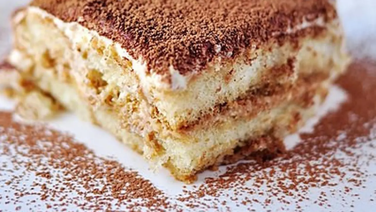 Sepotong tiramisu