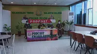 Kejati Sulsel melayangkan panggilan terhadap Kadispenda Kota Makassar dalam dugaan kasus pencucian uang penggunaan kredit bank plat merah di Makassar (Liputan6.com/ Eka Hakim)