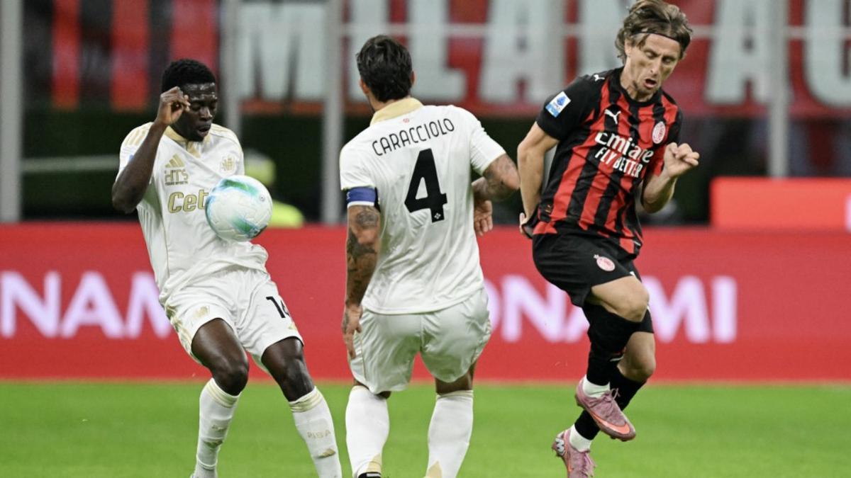 Link Live Streaming Serie A AC Milan vs AS Roma di Vidio, Duel Raksasa Mau Dimulai