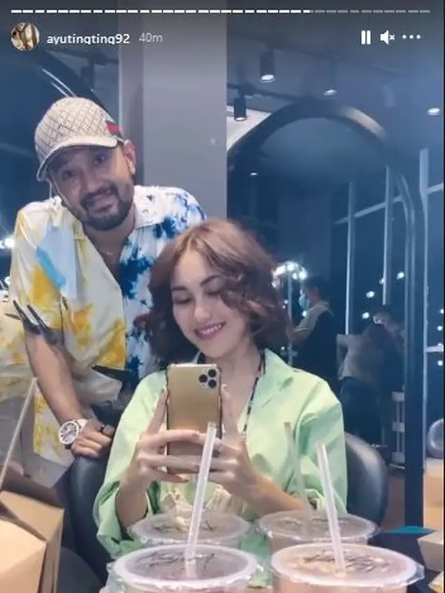 6 Potret Terbaru Ayu Ting Ting dengan Rambut Pendek, Curi Perhatian
