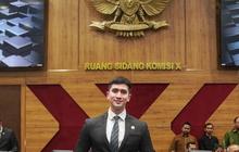 Intip Persiapan Verrell Bramasta Sebelum Hadiri Rapat DPR yang Bikin Public Speakingnya Dapat Acungan Jempol