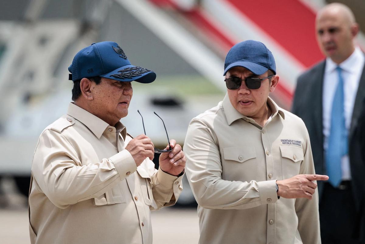 FOTO: Presiden Prabowo Antar Kepulangan Raja Abdullah II di Lanud Halim Perdanakusuma