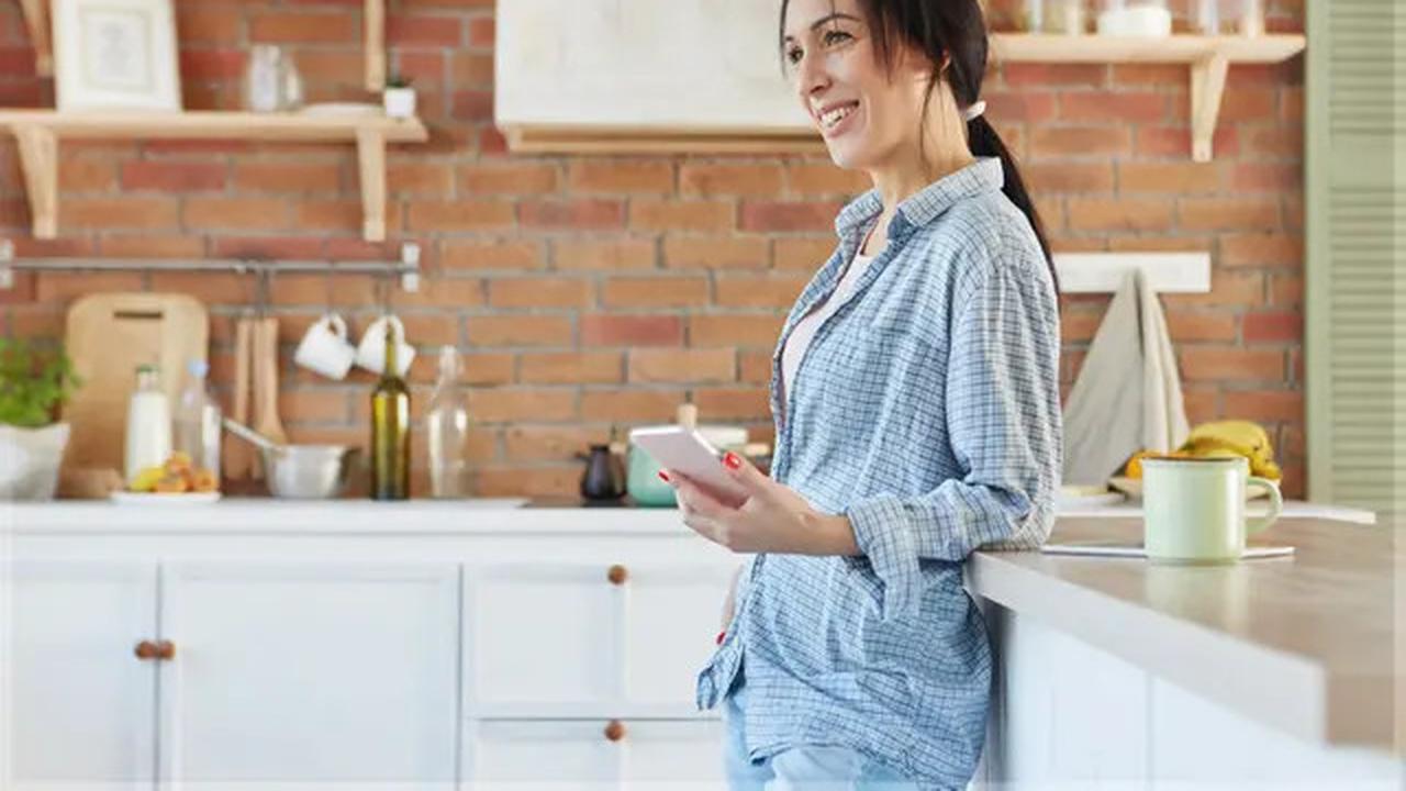 Sering Menyimpan Nasi di Kulkas?, Ini 4 Tips Praktis untuk Menjaga Kualitas dan Nutrisi
