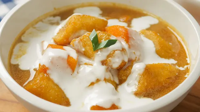 Susu Kental Manis Frisian Flag Gold Lezatkan Sarapan Harian (Kolak Pisang Labu Susu)