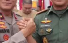 Wakapolda Banten Salam Komando dengan Kasad Maruli 'Kepercayaan Datang dari Hasil Dedikasi, Komitmen dan Integritas