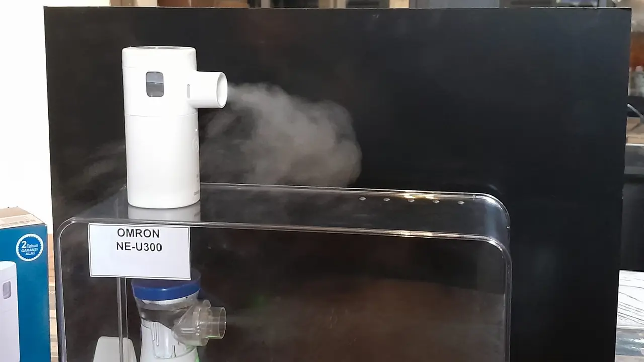 Mesh Nebulizer untuk terapi pernapasan, biasanya digunakan untuk yang mengalami asma.
