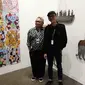 Dua seniman Indonesia Agus Suwage dan Eddie Hara (kiri) saat ditemui di ajang Art Basel Hong Kong.