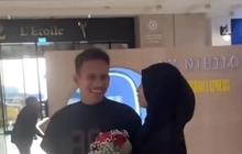 Berikut ini 8 Potret Adiba Khanza Susul Egy Maulana Vikri ke Qatar