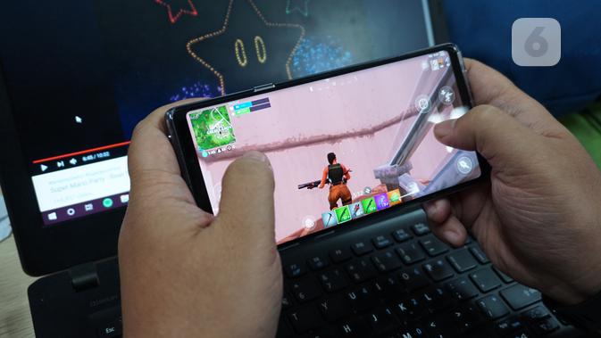 Gim Fortnite di Galaxy Note 9 (/ Agustin Setyo W)