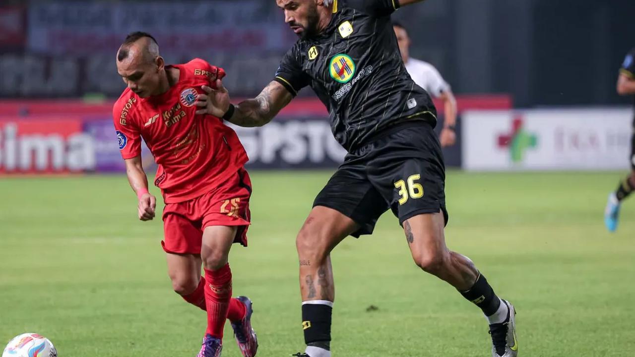 Persija Jakarta menjamu Barito Putera di Stadion Patriot Candrabhaga pada pekan ke-15 BRI Liga 1 2023/2024, Sabtu (7/10/2023). Pertandingan Persija vs Barito ini berakhir dengan skor imbang 1-1.