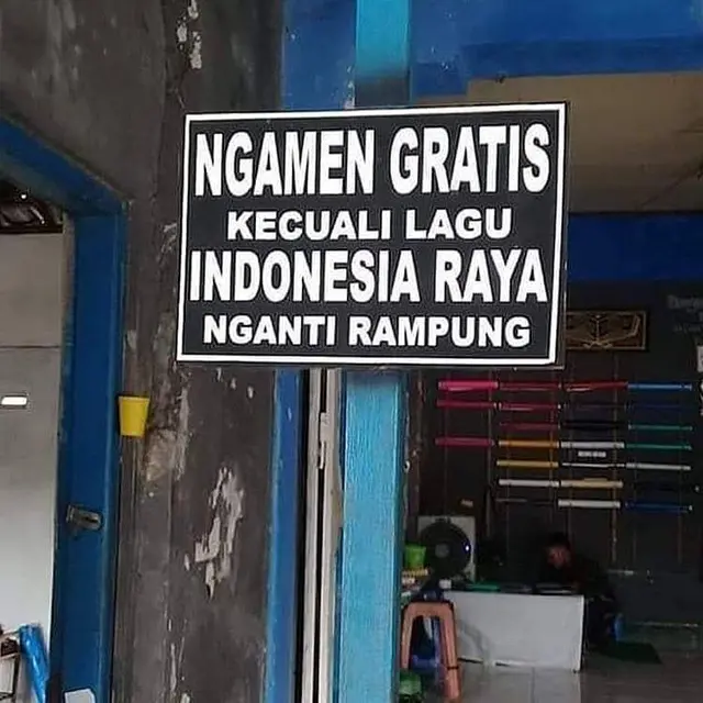 10 Potret Lucu Peringatan Dilarang Ngamen Ini Langsung Bikin Balik Badan