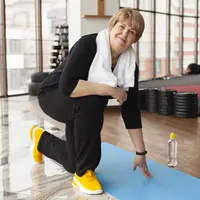 Intip beberapa pilihan olahraga untuk wanita usia 40-an. (Foto/Dok: freepik.com)