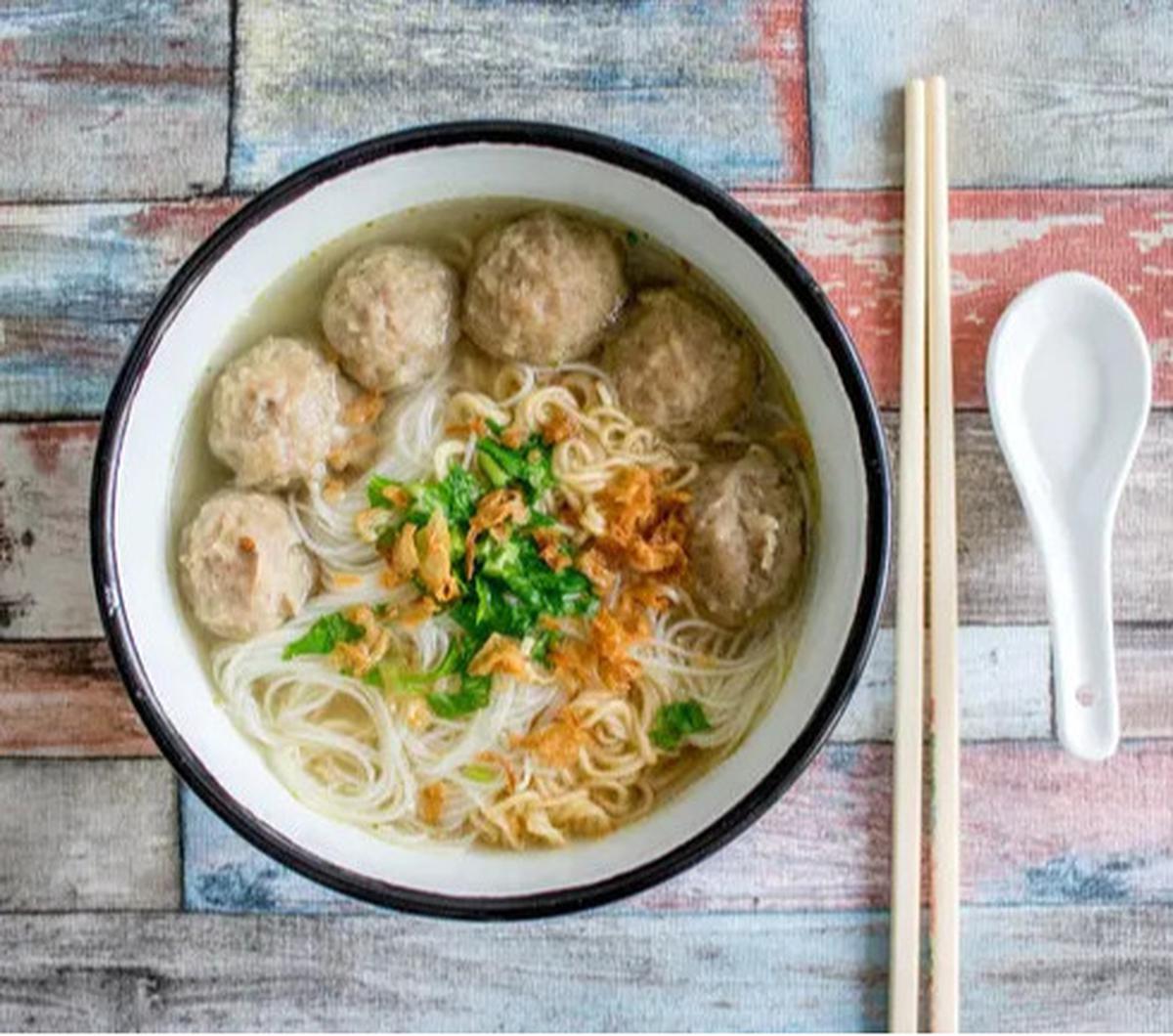 Resep Bakso Ayam Tanpa Tepung untuk Diet, Enak dan Mudah Dibuat