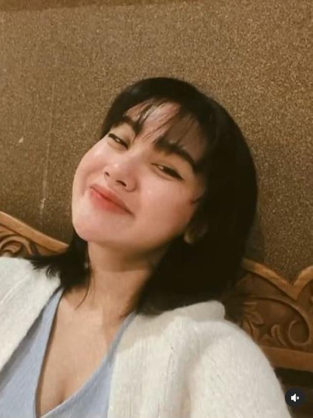 6 Potret Cita Citata dengan Gaya Rambut Berponi, Makin Imut