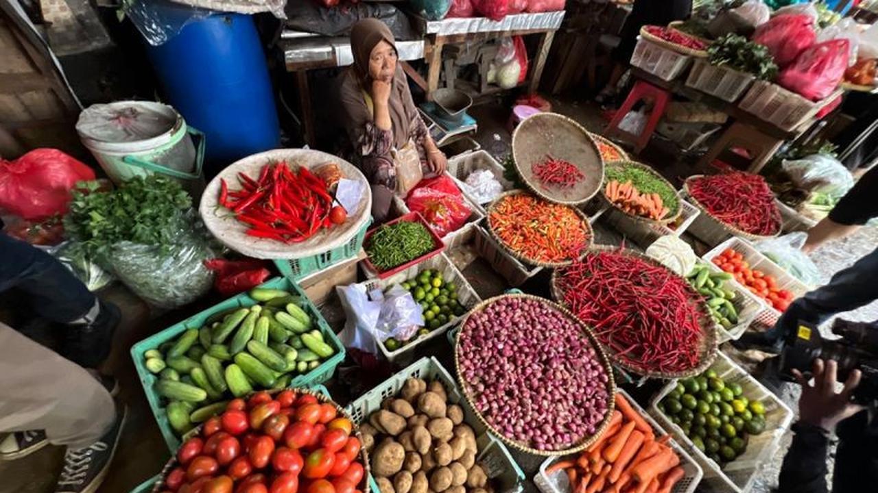 Harga Pangan Terkini: Cabai Rawit dan Bawang Merah Melonjak di Sabtu Pagi
