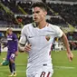 Pemain AS Roma, Diego Perotti merayakan golnya ke gawang Fiorentina pada laga Serie A di Artemio Franchi stadium, Florence, (5/11/2017). AS Roma menang 4-2.  (Maurizio degl'Innocenti/ANSA via AP)