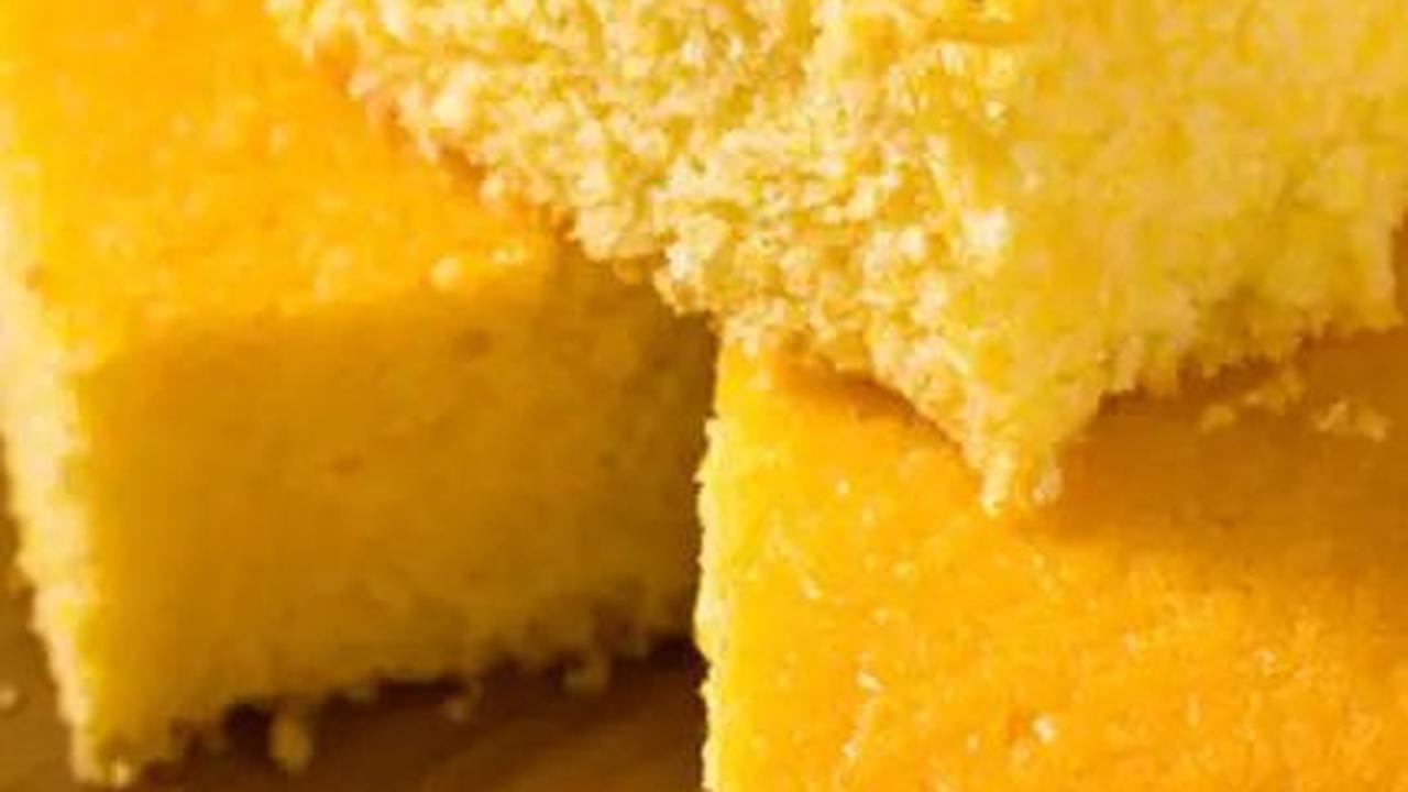 <b>Bolu Kukus Kacang Hijau Lembut</b>