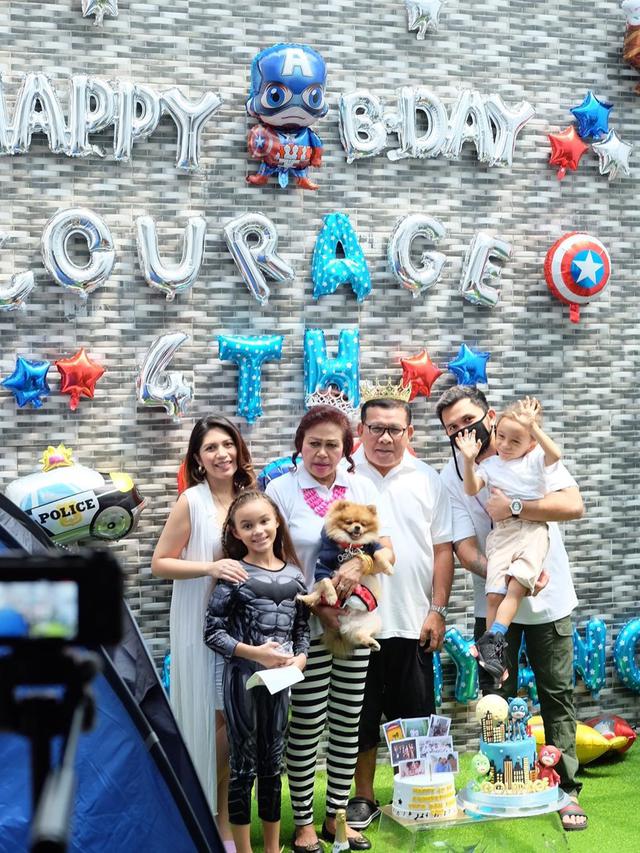 Momen ulang tahun Courage anak Melaney Ricardo dan Tyson Lynch