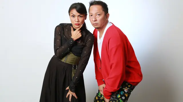 Ringgo Agus Rahman dan Nirina Zubir geli dapat adegan mesra di film baru mereka berjudul Jatuh Cinta Seperti di Film-film