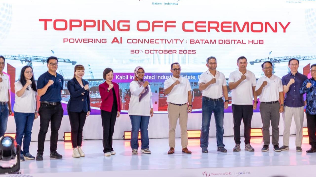 Lakukan Topping Off, TelkomGroup Siap Operasikan Hyperscale Data Center NeutraDC Nxera Batam Dukung Ekosistem AI
