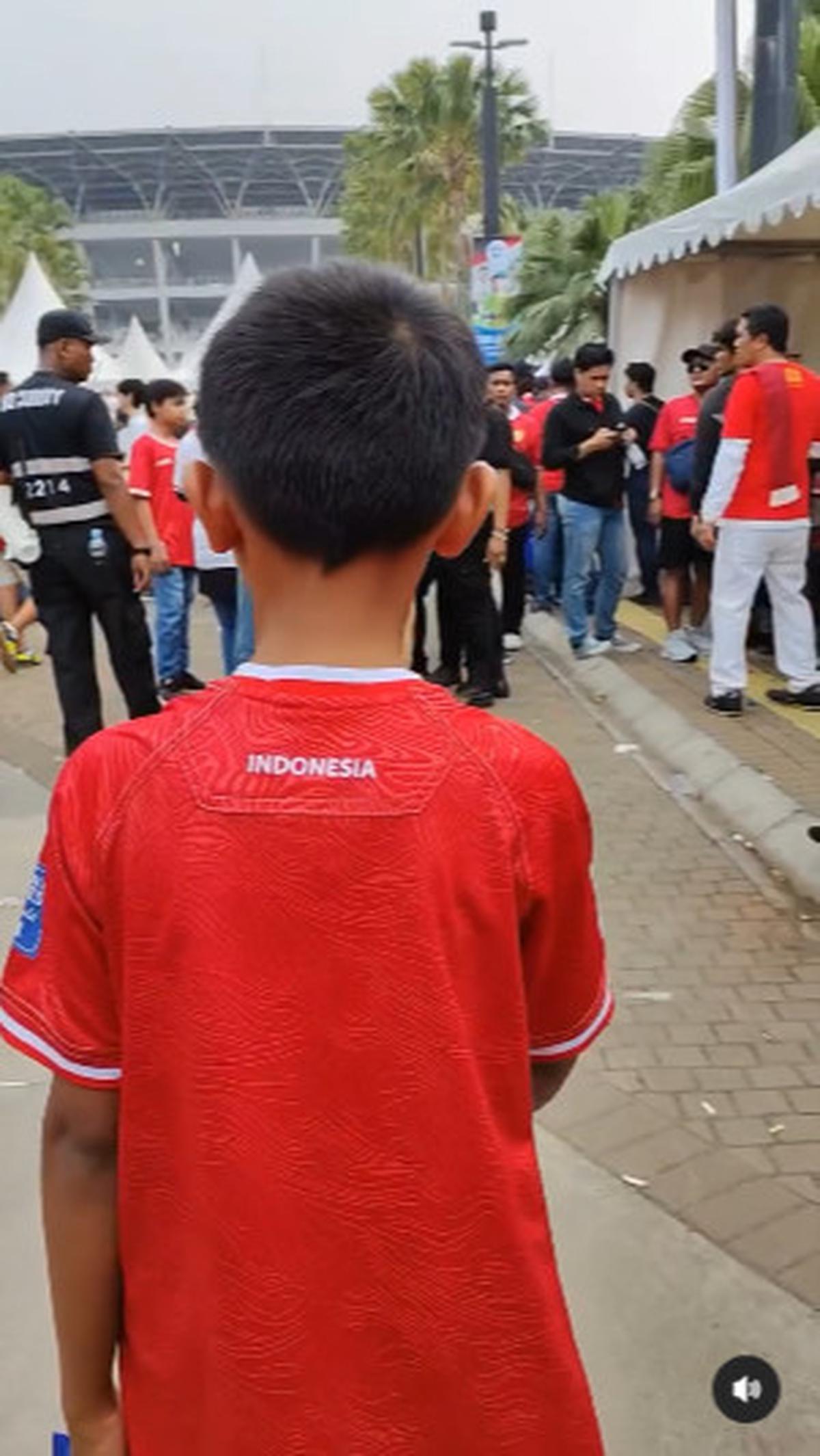 Kisah Ayah & Anak Gagal Nonton Timnas Walau Sudah Nekat ke Jakarta Meski Tak Punya Tiket