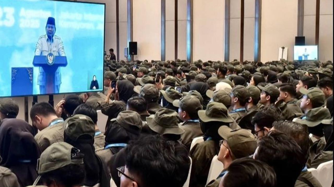 Presiden Prabowo Bakal Bangun 1 Sekolah Unggulan di Tiap Kabupaten