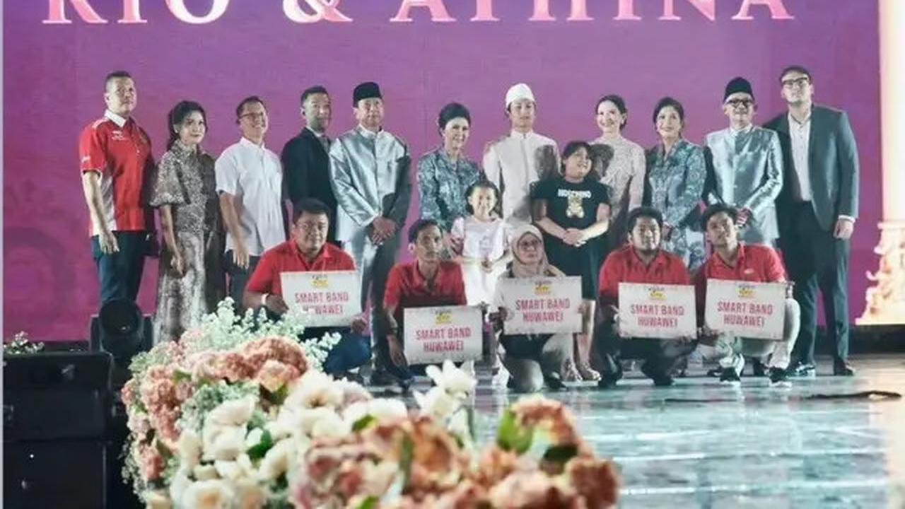 8 Potret Pesta Ketiga Pernikahan Rio Haryanto dan Athina, Megah Bak Konser