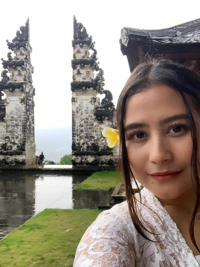 Liburan ke Bali, Intip 5 Momen Keseruan Prilly Latuconsina