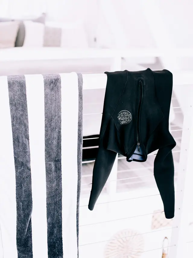 1. Hindari Paparan Langsung Matahari