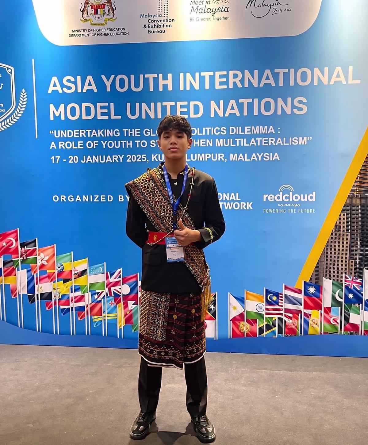Potret Karan Anak Bunga Zainal yang Ikut Asia Youth International Model United Nation, Bikin Bangga Sang Ibu